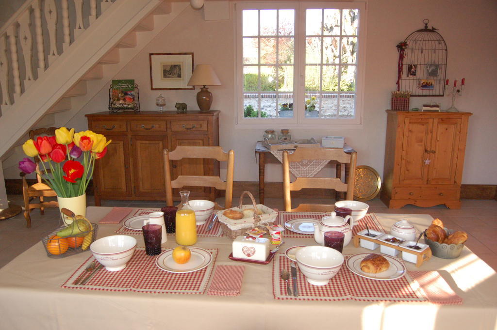 La Chaiserie La Croix-Saint-Leufroy Kültér fotó