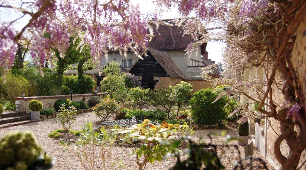 La Chaiserie La Croix-Saint-Leufroy Kültér fotó